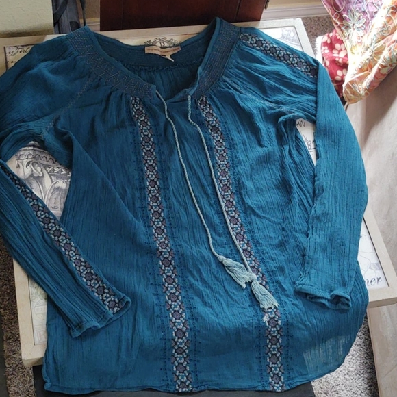 Nine West Tops - Boho Nine West Vintage America Jeans Blouse